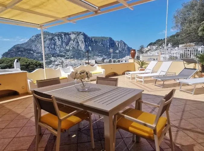 Διαμέρισμα Private Sea View Con Terrazza E Giardino