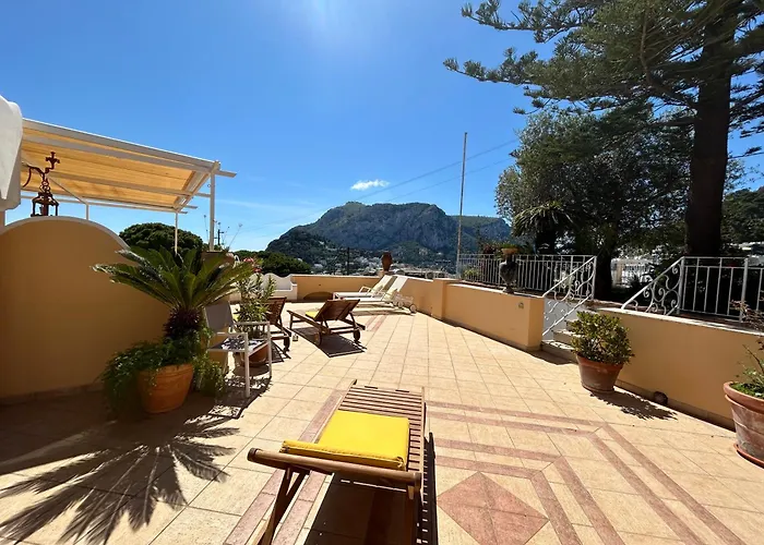Private Sea View Con Terrazza E Giardino Διαμέρισμα *