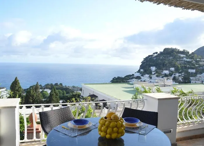 Private Sea View Con Terrazza E Giardino Διαμέρισμα *