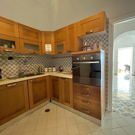 Private Sea View Con Terrazza E Giardino * Capri