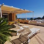 Private Sea View Con Terrazza E Giardino Apartamento