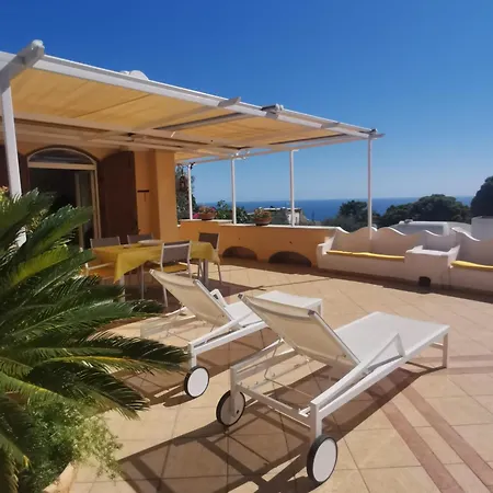 Private Sea View Con Terrazza E Giardino דירה