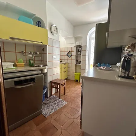 Private Sea View Con Terrazza E Giardino דירה קאפרי