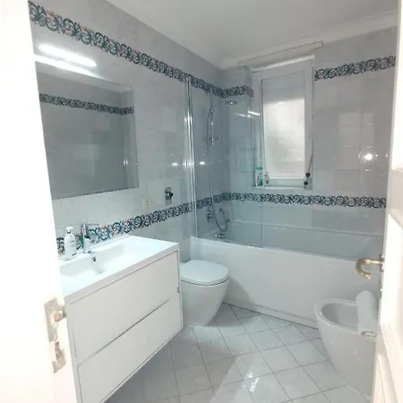 Private Sea View Con Terrazza E Giardino Διαμέρισμα Κάπρι