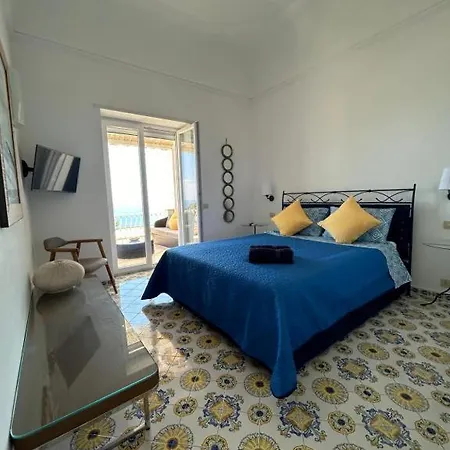 Apartment Private Sea View Con Terrazza E Giardino *