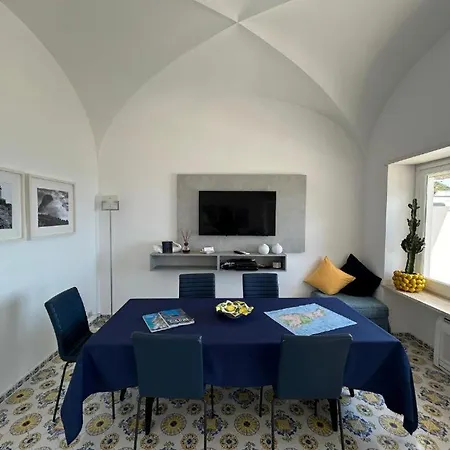 Private Sea View Con Terrazza E Giardino *