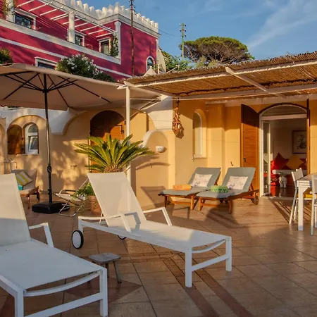דירה Private Sea View Con Terrazza E Giardino