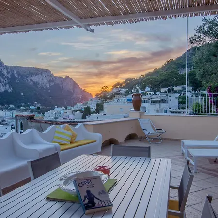 Private Sea View Con Terrazza E Giardino * Capri