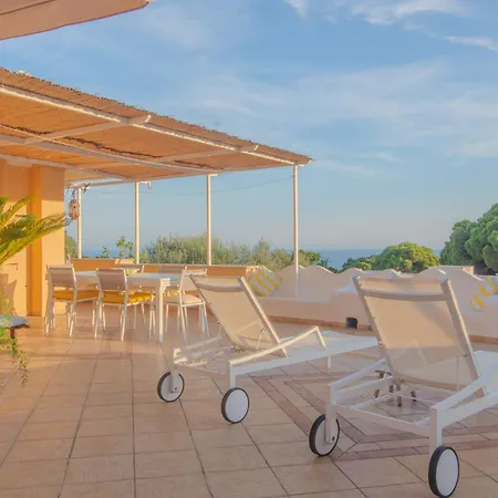 Private Sea View Con Terrazza E Giardino *