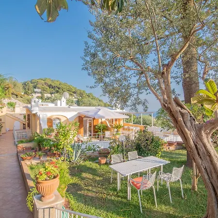 Private Sea View Con Terrazza E Giardino Apartamento *