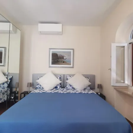 Daire Private Sea View Con Terrazza E Giardino Capri