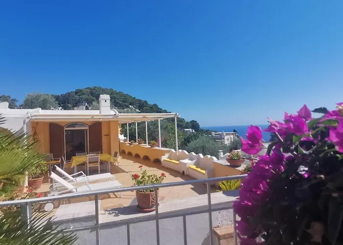 Private Sea View Con Terrazza E Giardino