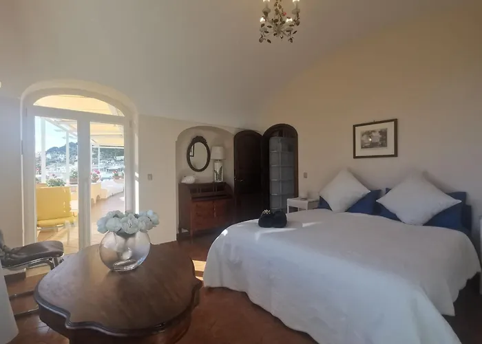 Appartement Private Sea View Con Terrazza E Giardino